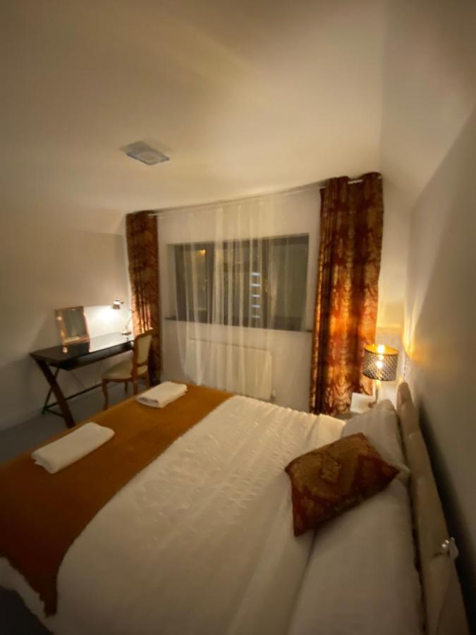 Hollemeadow Villa Bloxwich Dış mekan fotoğraf