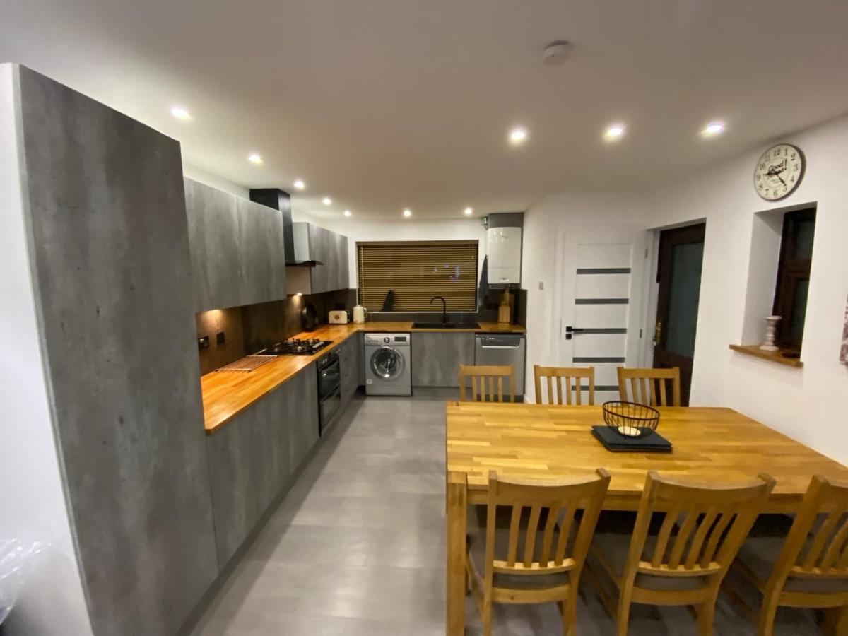 Hollemeadow Villa Bloxwich Dış mekan fotoğraf